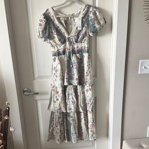 Francesca's Collections Floral Tiered Midi Dress